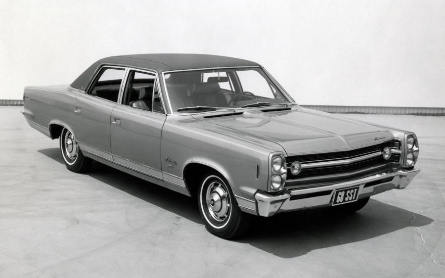 AMC Ambassador SST Sedan (6885-7) '1967 - 68